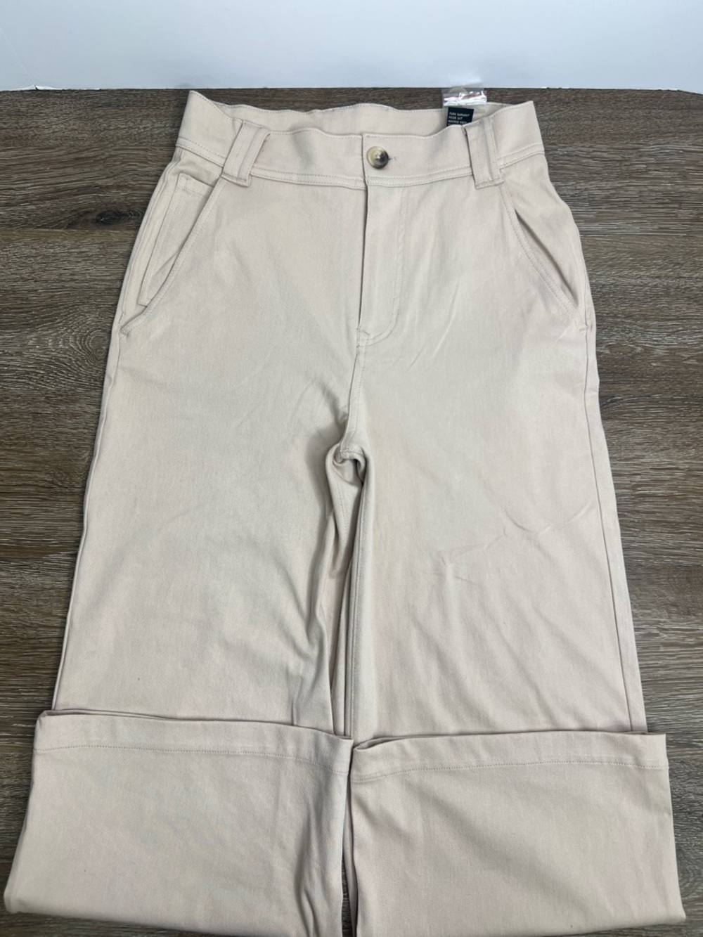 DG2 by Diane Gilman High Rise Wide Leg Pants Size 2 |  Cropped  Stretch Trouser